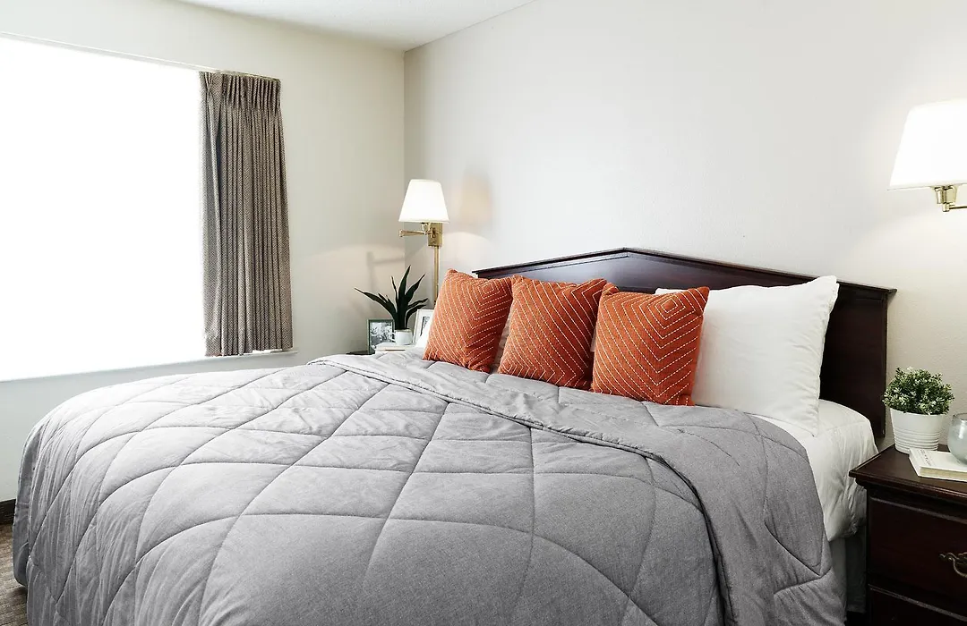 Intown Suites Extended Stay Dallas Tx - Love Field Airport-1
